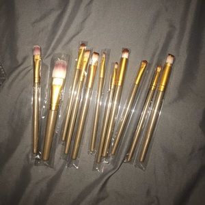 Brand new bronze and gold makeup brushes